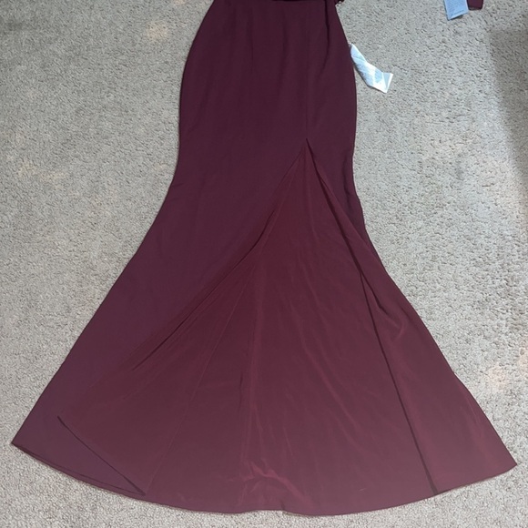 Dress‎ The Population Carmen Long Sleeve Trumpet Maxi Gown Dress Burgundy XS - Picture 7 of 12
